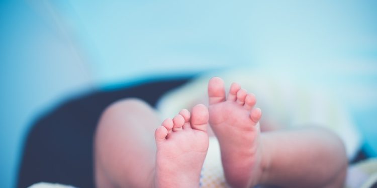 Silencing the Spit-Up: Effective Solutions for Baby Reflux 34 Silencing the Spit-Up: Effective Solutions for Baby Reflux