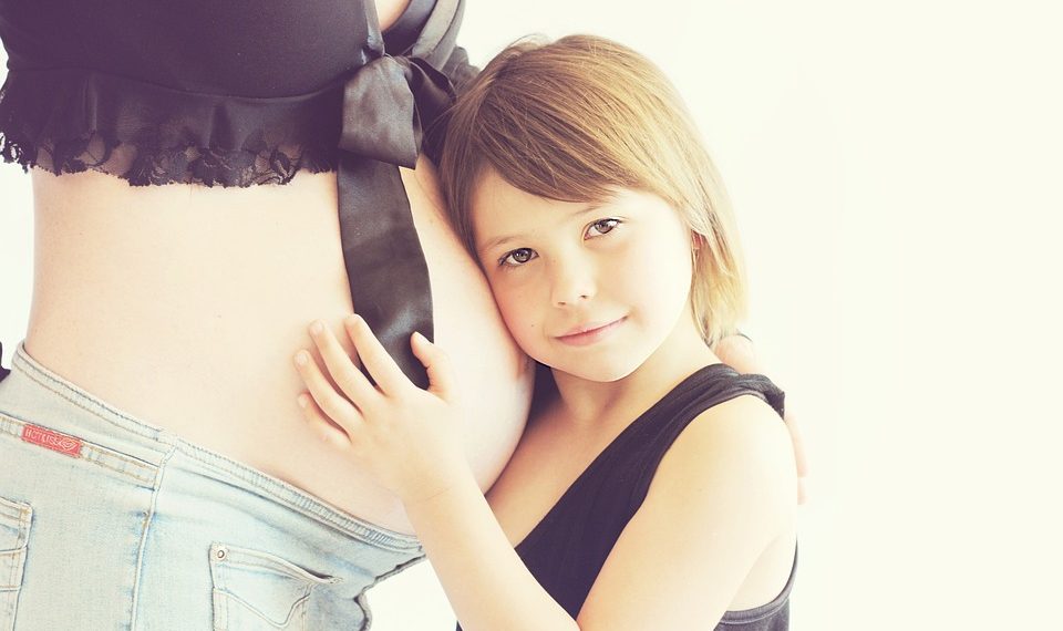 Bumpin’ in Style: The Ultimate Guide to Maternity Fashion