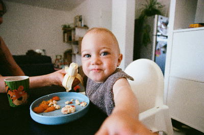 Nourishing Nuggets: Essential Toddler Nutrition Tips for Healthy Growth and Development 36 A toddler being fed