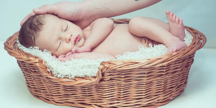 Ultimate Guide to Baby Bath Essentials: Everything You Need for Safe, Gentle Bath Time 34 NEWBORN CARE