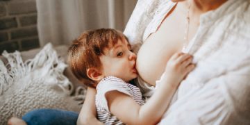 Mastering Breastfeeding Positions: Finding the Perfect Position for You and Your Baby 14 The Art of Nurturing: Mastering Breastfeeding Positions for Optimal Comfort and Bonding