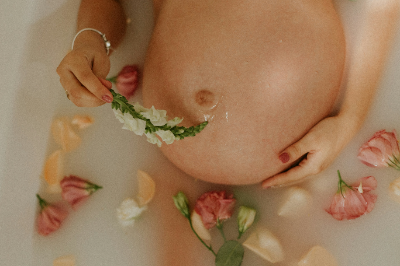 The Power of Nature: Embracing the Beauty of Natural Childbirth 35 The Power of Nature: Embracing the Beauty of Natural Childbirth