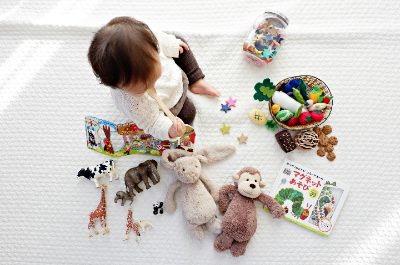 Unlocking the Mind: The Fascinating Journey of Cognitive Development 36 A child developing problem solving skills through play